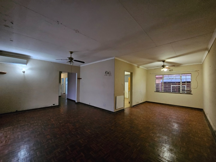 3 Bedroom Property for Sale in Vaalpark Free State
